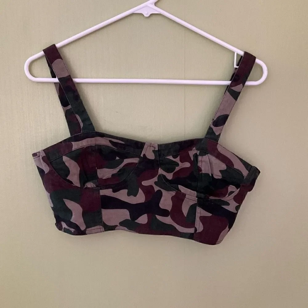 Camo Cropped Bustier, Medium. Smocked Zip up Back. Adorable!